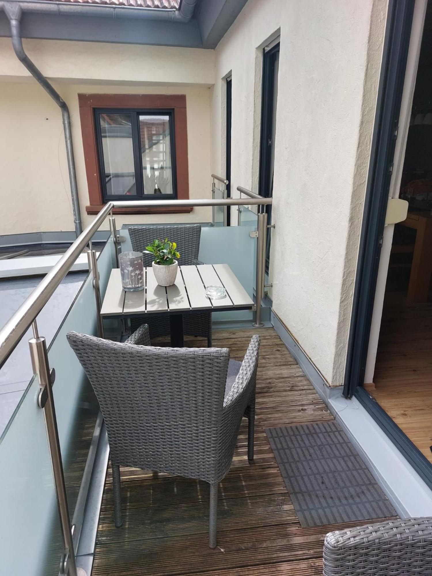 Appartement Weingut Schunck à Leinsweiler Extérieur photo